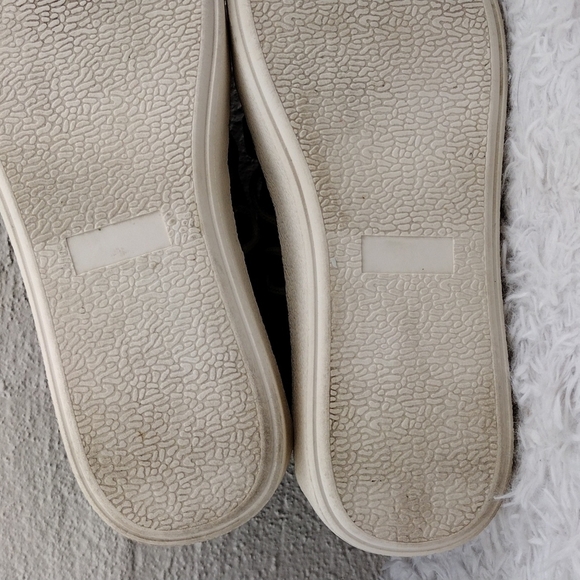 Madden Girl Laney Green Satin Fabric No Lace Low Top Slip On Platform Sn… - Picture 9 of 14